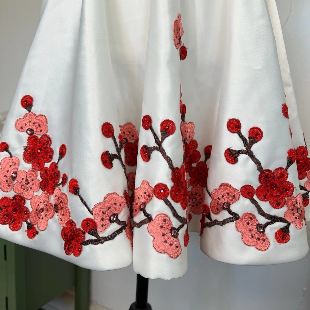 Blush Prom 2pc Skirt Set Size 0 White Red Pink Cherry Blossom Floral Embroidered - Picture 5 of 10